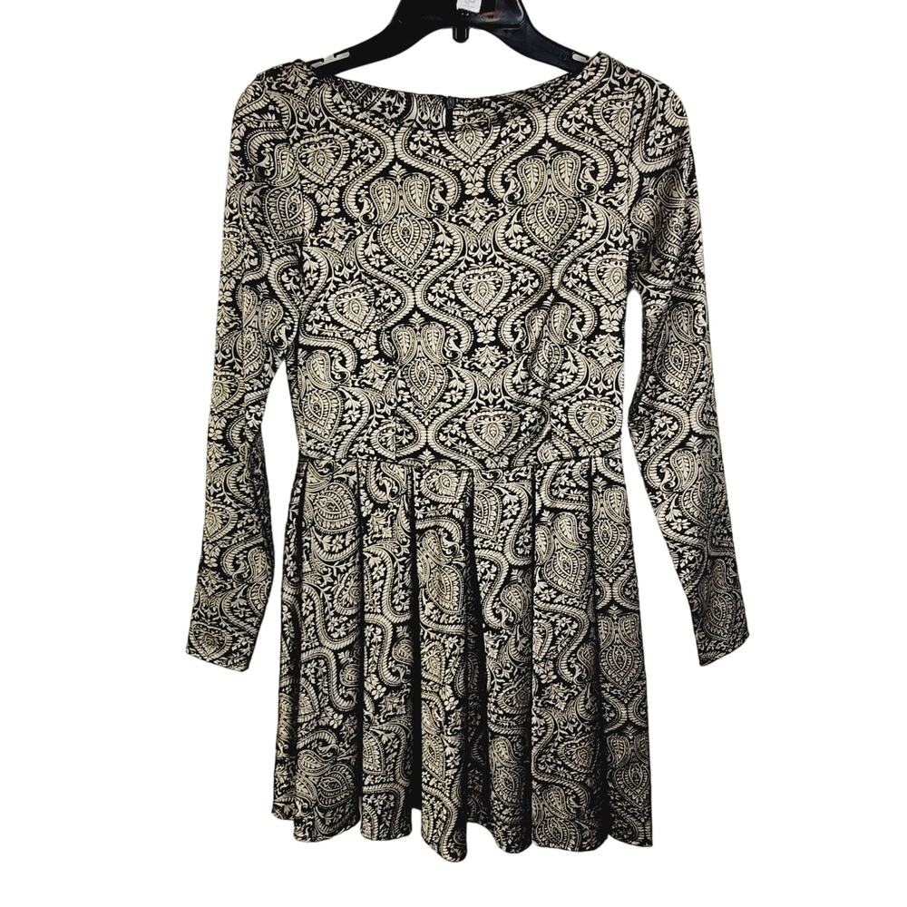 Vintage brocade pleated dress black metallic gold size small Regencycore Gothic